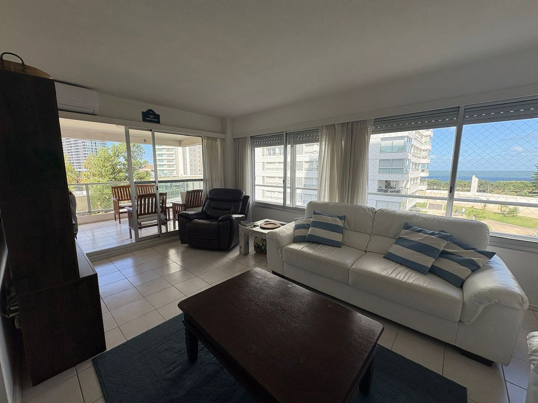 Apartamento en venta Punta del Este Playa Mansa
