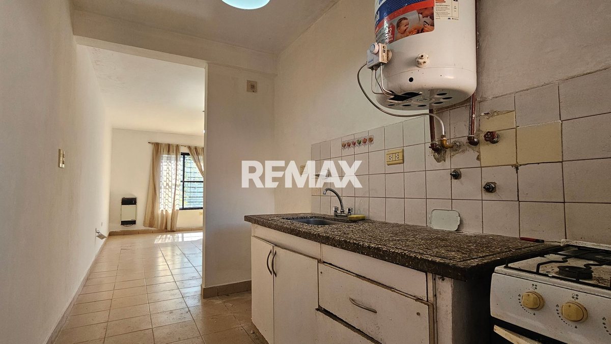CASA + DUPLEX EN VENTA B° LOS CEIBOS ZONA SUR - foto 5