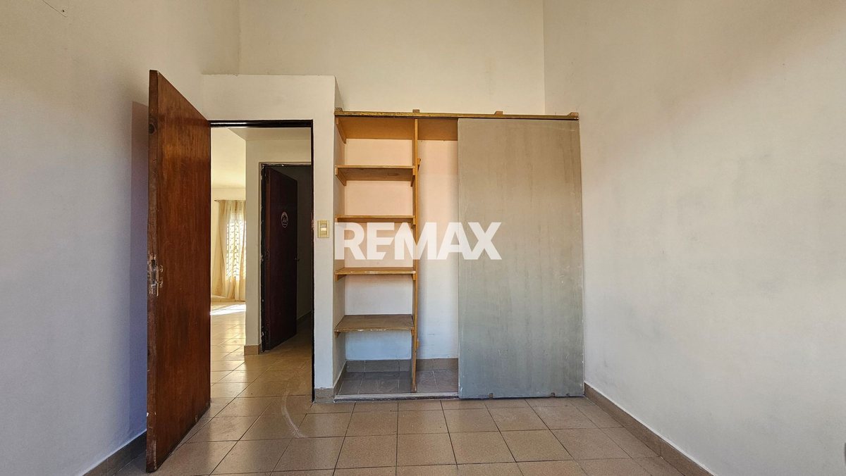CASA + DUPLEX EN VENTA B° LOS CEIBOS ZONA SUR - foto 9