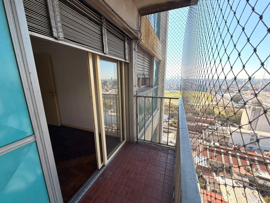 Venta dpto. 4 amb. p. patricios balcón apto c., foto 3