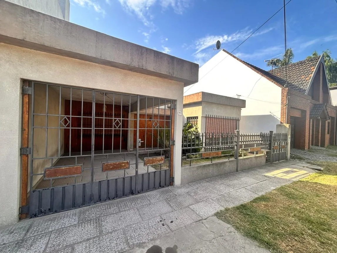 Casa en venta en Villa Luzuriaga