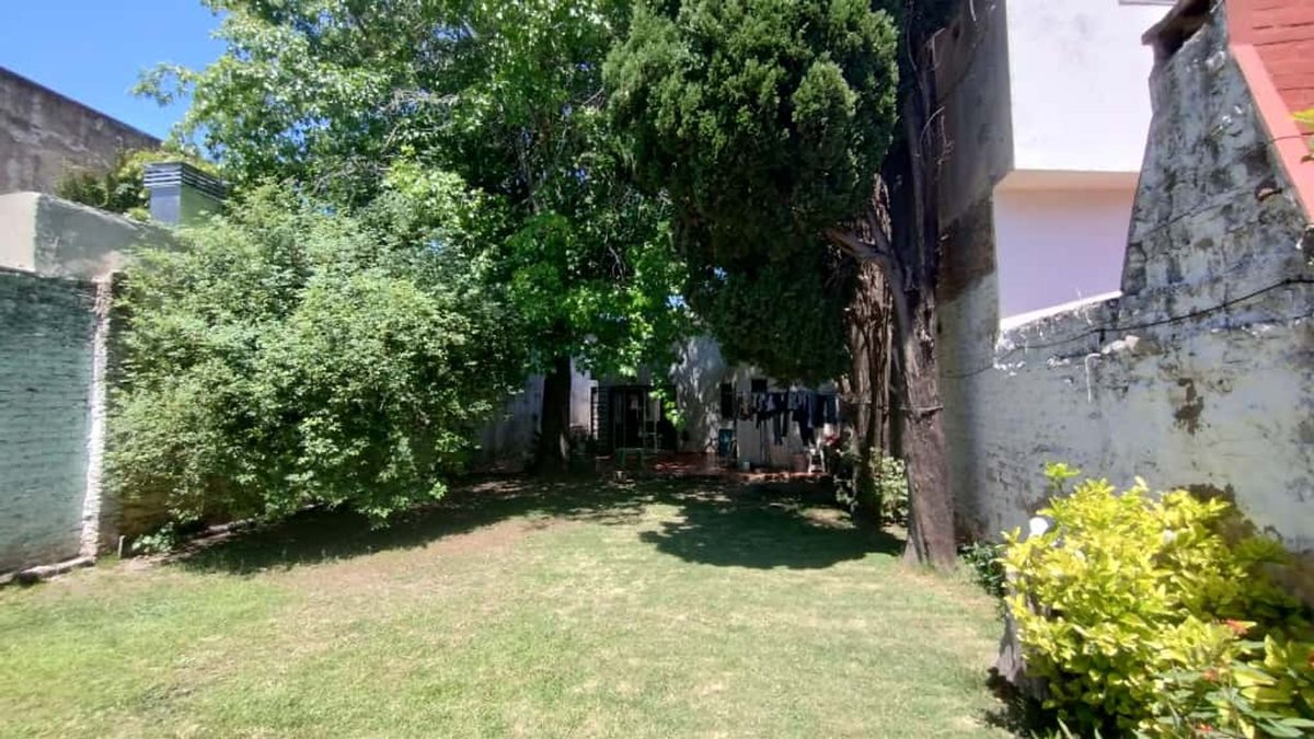 Foto 9 — VENTA CASA 4 AMBIENTES EN BERNAL CON AMPLIO LOTE