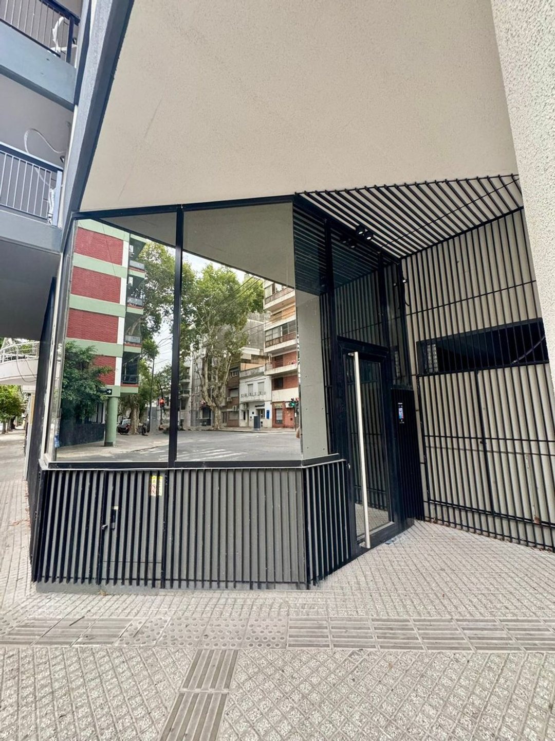 Alquiler 3 DORMITORIOS - PISO EXCLUSIVO- PICHINCHA