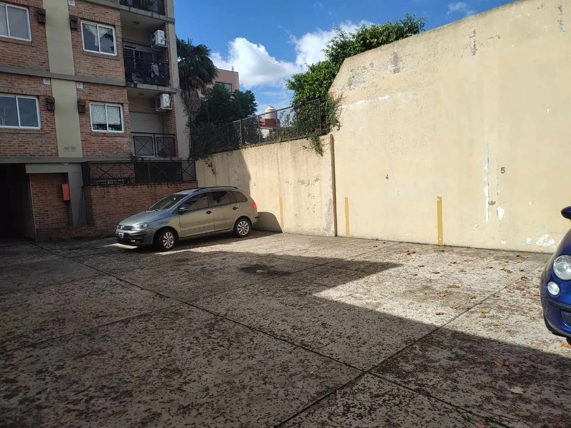 Departamento de 2 ambientes en venta en Sáenz Peña, Gomez Ansa 3500, foto 2