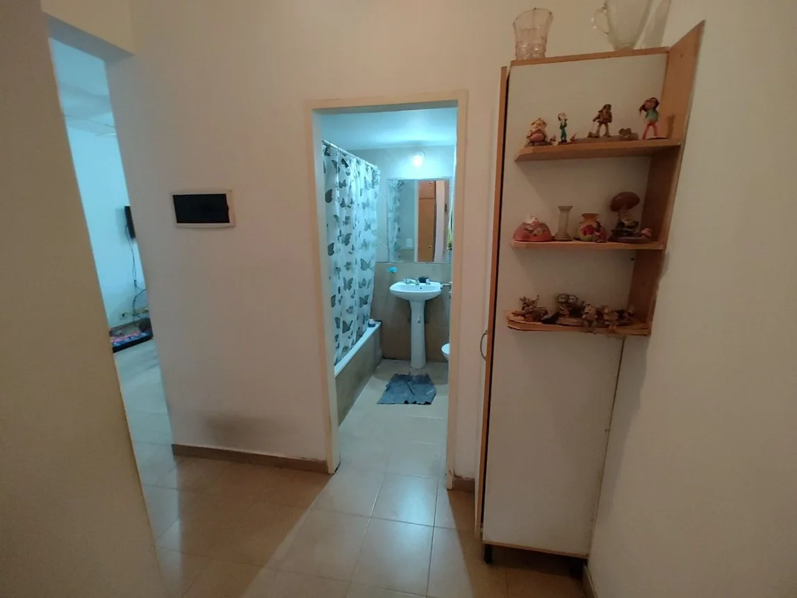 Departamento de 2 ambientes en venta en Sáenz Peña, Gomez Ansa 3500, foto 5