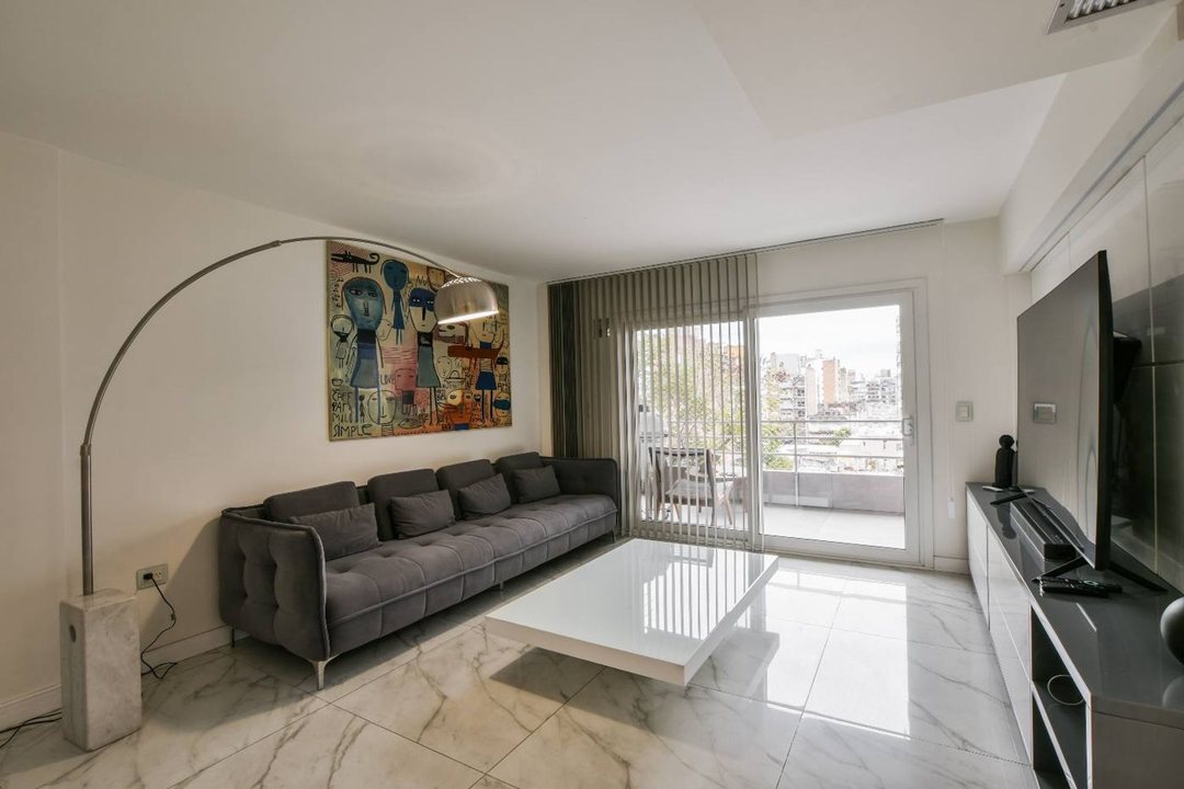 VENTA PISO EXCLUSIVO DE 3 DORMITORIOS - 2 COCHERAS
