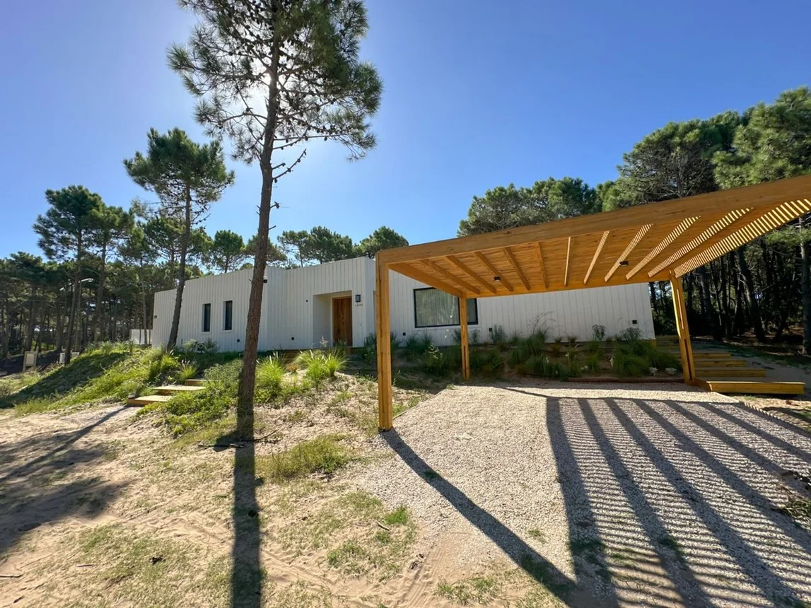Venta casa 4 amb pinamar norte - financia, foto 1