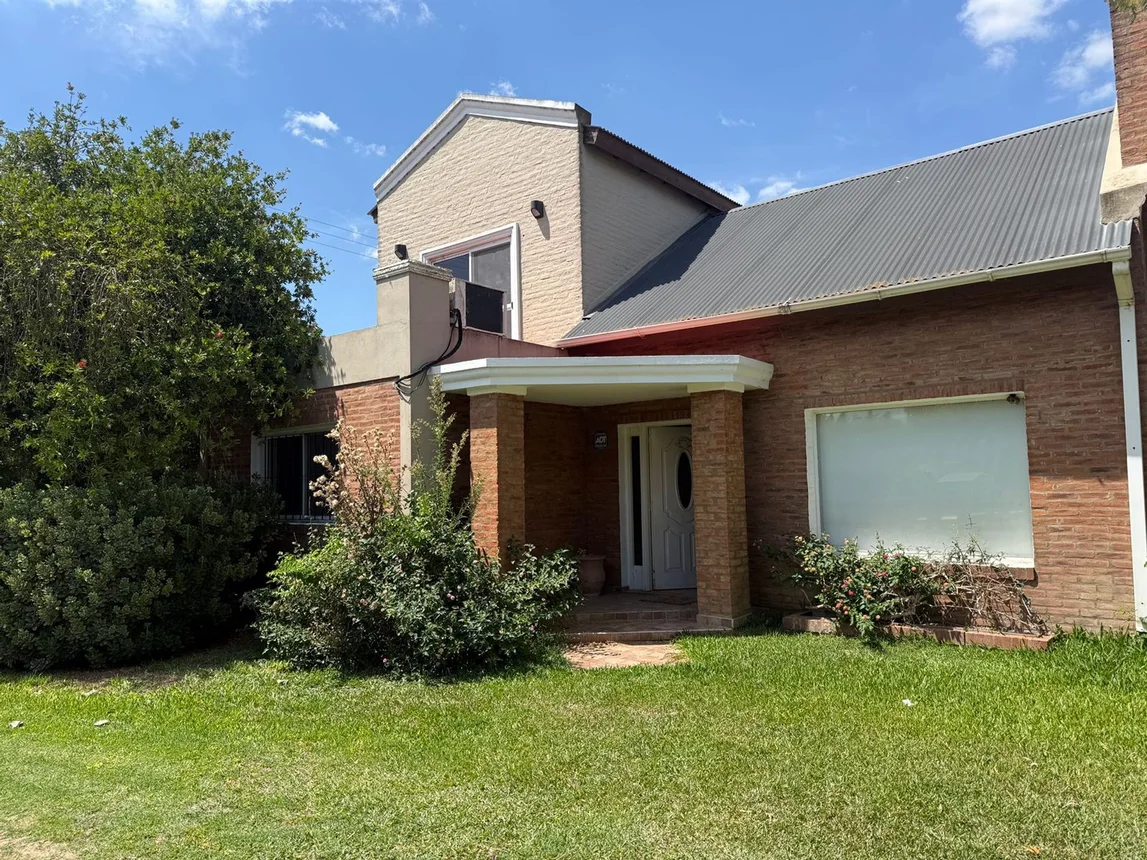 Casa de 4 ambientes en venta en Belén de Escobar, Los Aromos 3100, foto 4