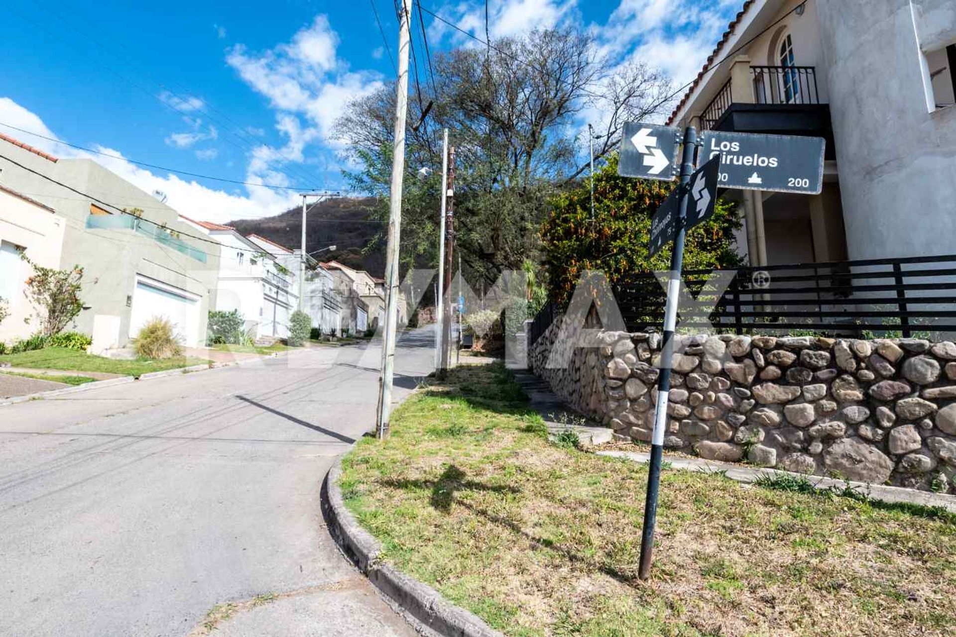 TERRENO EN VENTA ZONA SPORTING TRES CERRITOS - foto 6