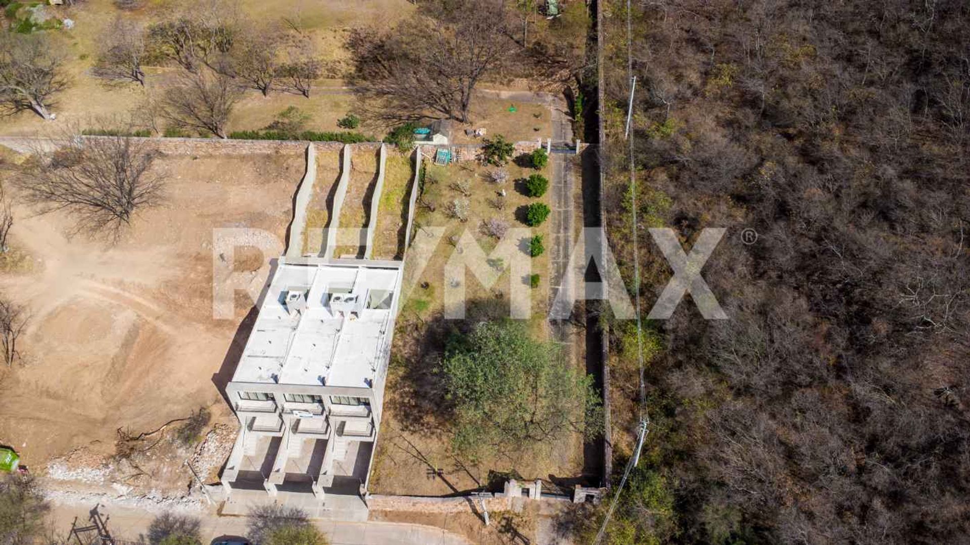 TERRENO EN VENTA ZONA SPORTING TRES CERRITOS - foto 14