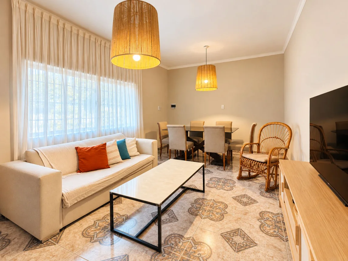 Casa de 4 ambientes en venta en San Miguel de Tucumán, Pasaje Tiburcio Padilla 100, foto 3