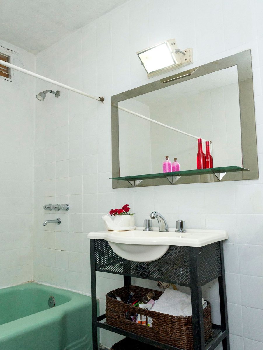 CASA VENTA ZONA SHOPPING POSIBILIDAD RECIBIR DEPTO - foto 11