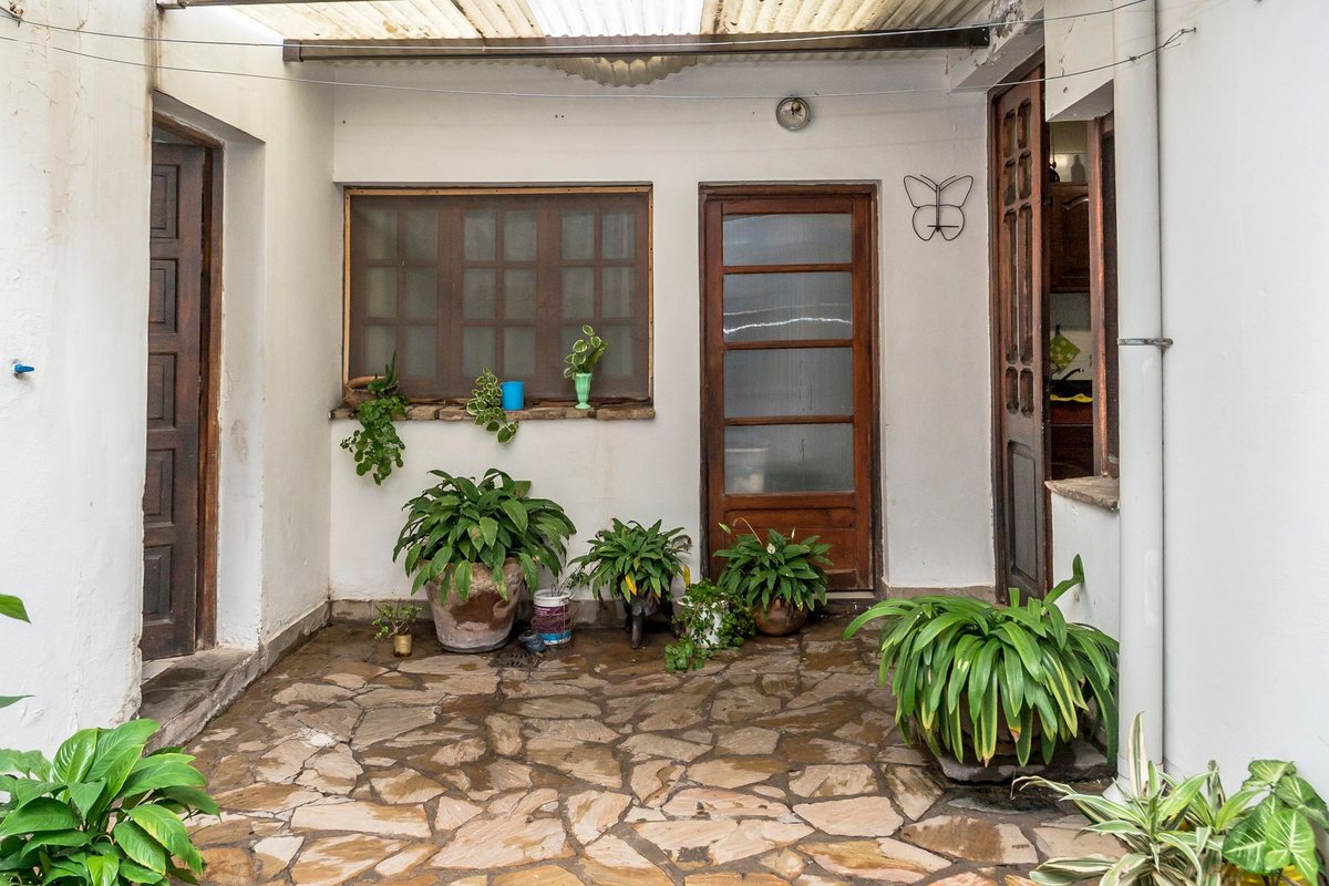 CASA VENTA ZONA SHOPPING POSIBILIDAD RECIBIR DEPTO - foto 13