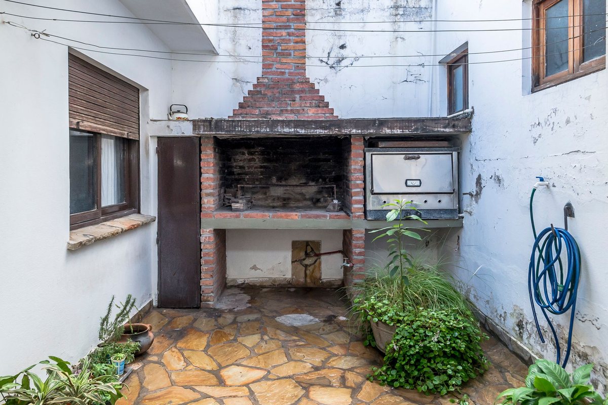 CASA VENTA ZONA SHOPPING POSIBILIDAD RECIBIR DEPTO - foto 12