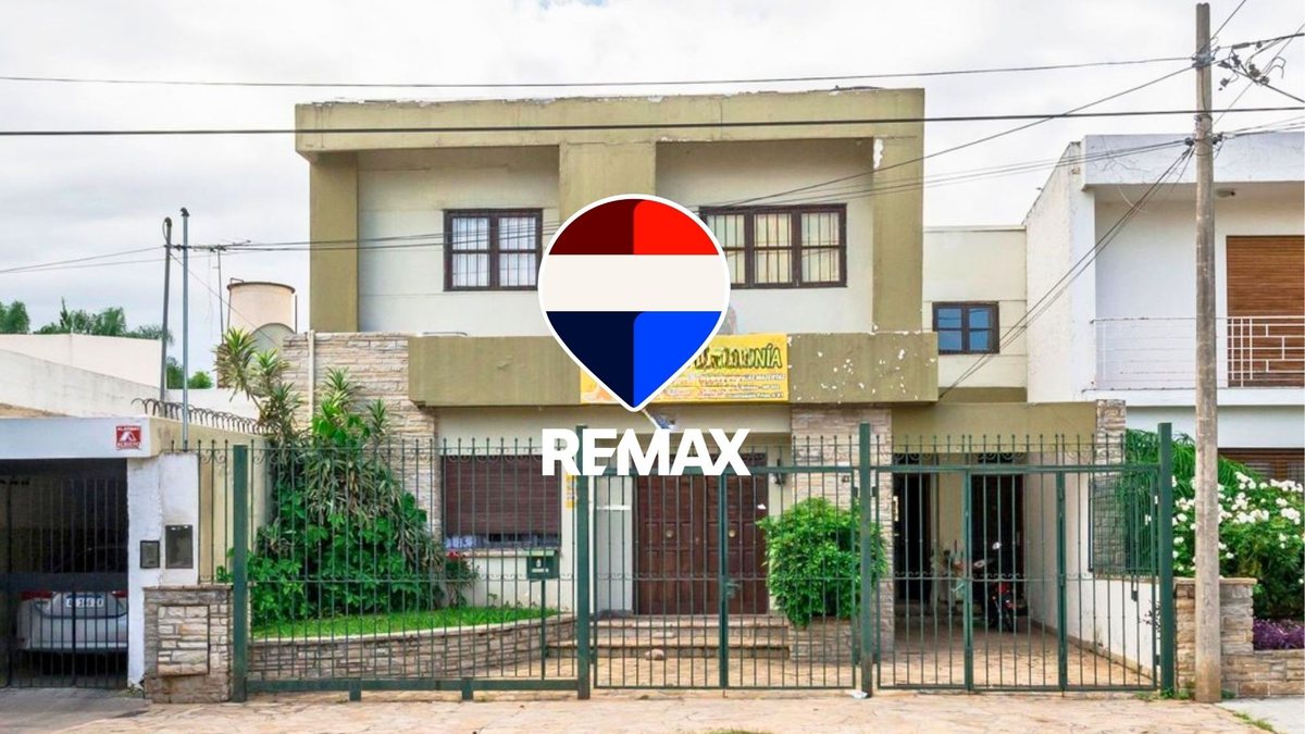 CASA VENTA ZONA SHOPPING POSIBILIDAD RECIBIR DEPTO - foto 1