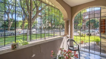Venta Casa de Estilo en Av. Melián Belgrano R