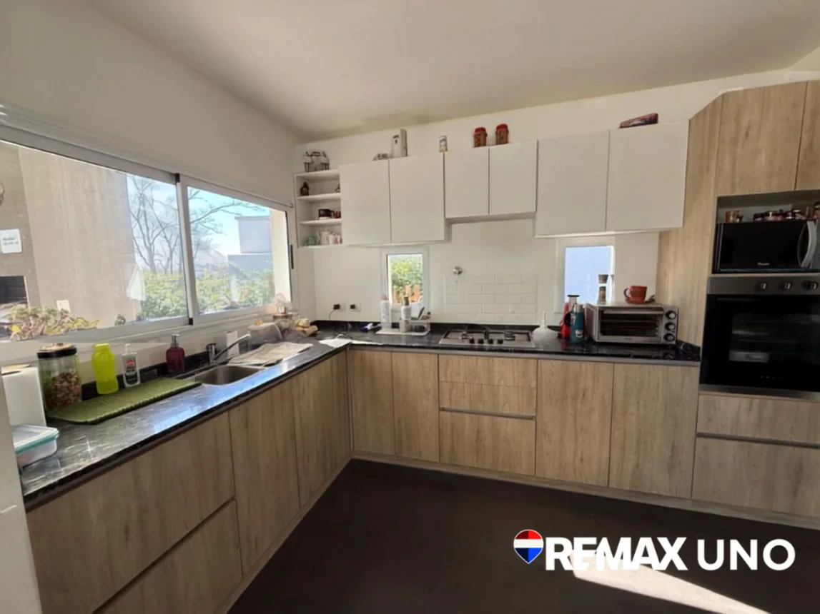 Casa en venta en Pilar, foto 4