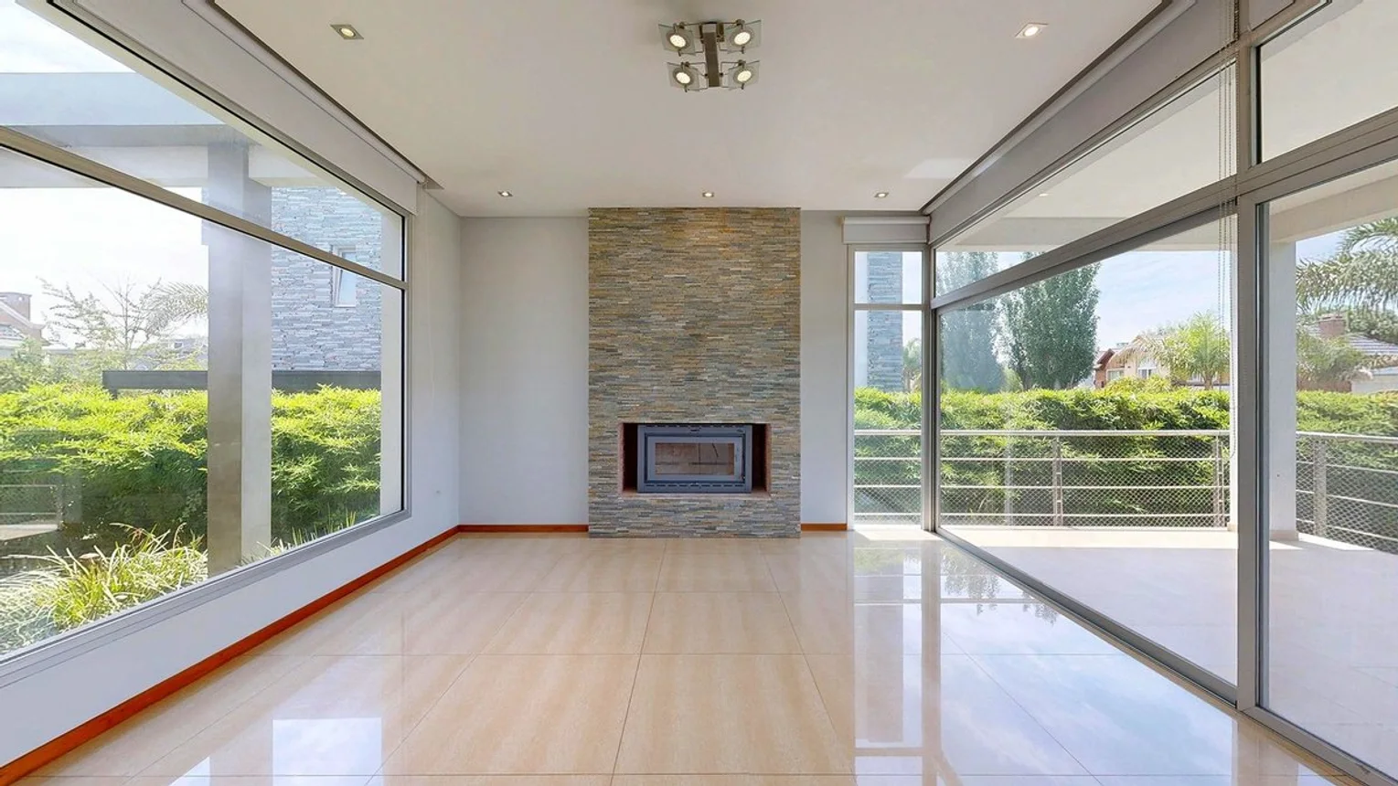 Casa de 5 ambientes en venta en Hudson, Barrio los Ombues de Hudson 0, foto 2