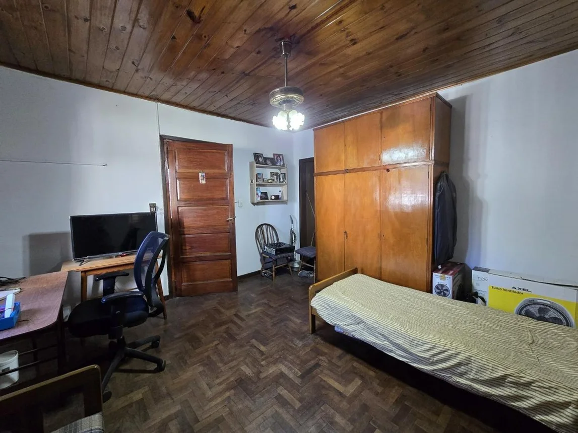 Casa de 4 ambientes en venta en Sarandí, Salta 900, foto 5