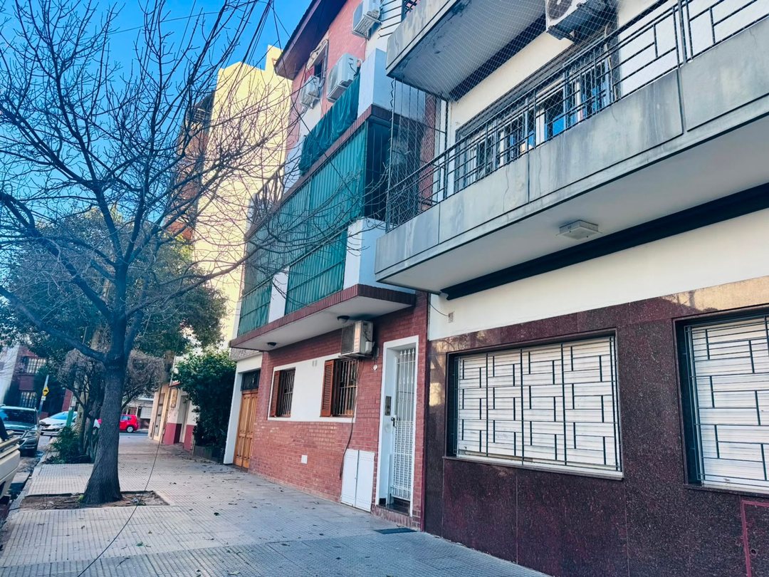 VENTA PH 3 AMBIENTES LINIERS BALCON APTO CREDITO
