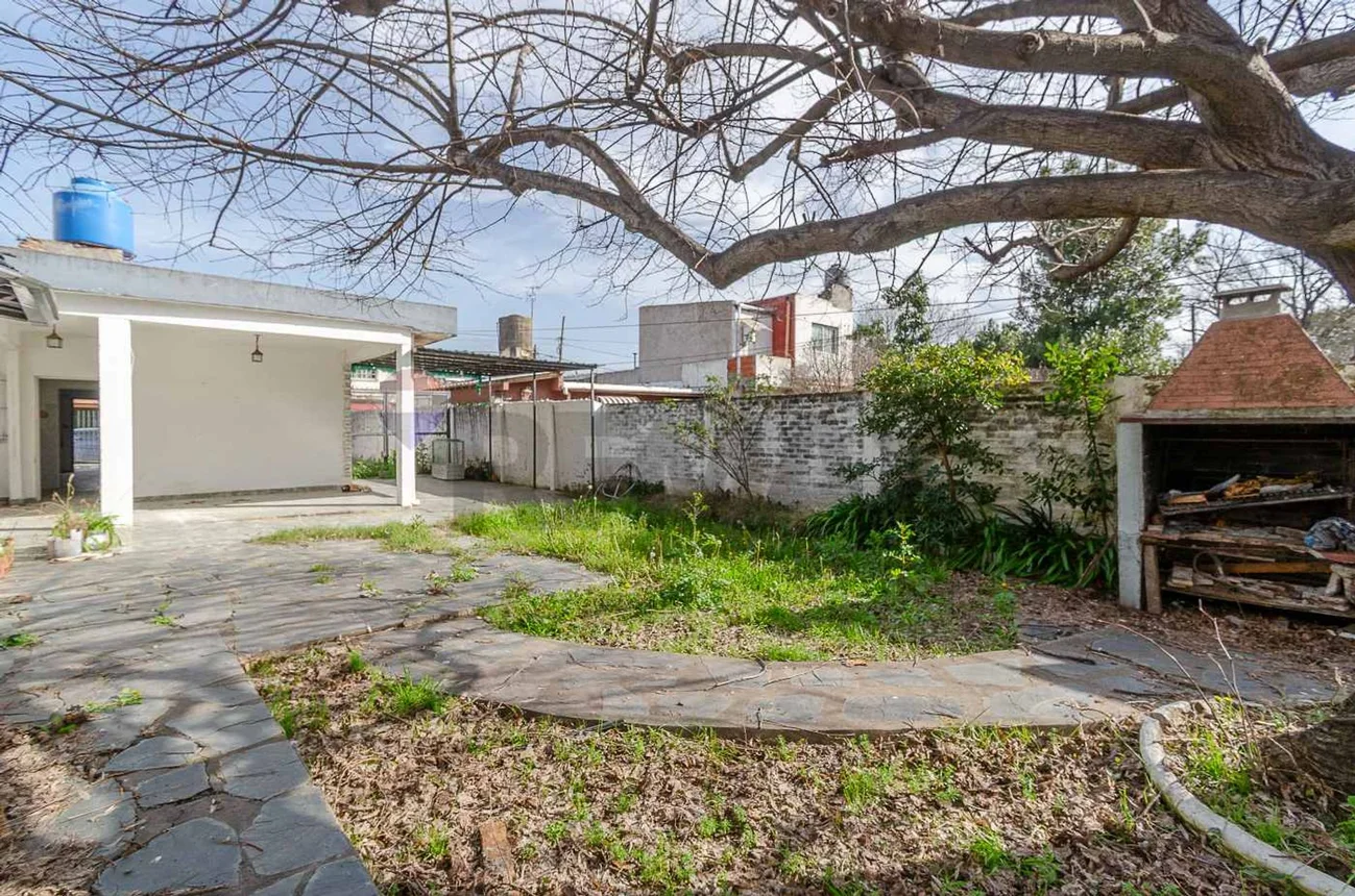 Casa de 3 ambientes en venta en Castelar, Miguel de Unamuno 3400, foto 4