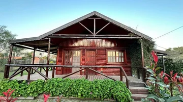 Gran terreno y cabaña en Altos de Loma, Oro Verde