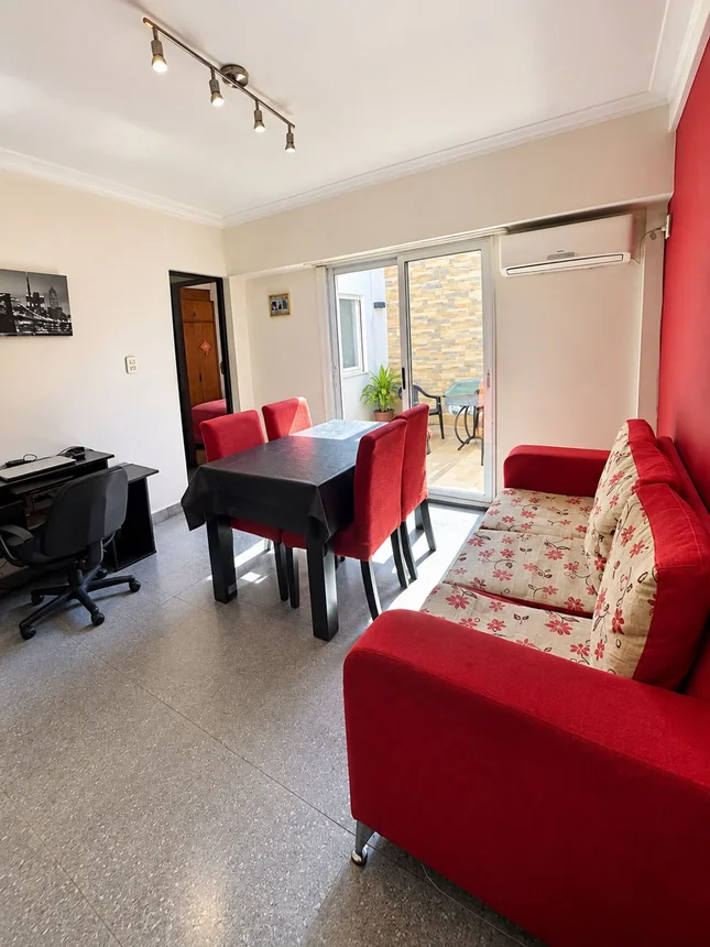 Departamento de 3 ambientes en venta en Liniers, Avenida Emilio Castro 7600