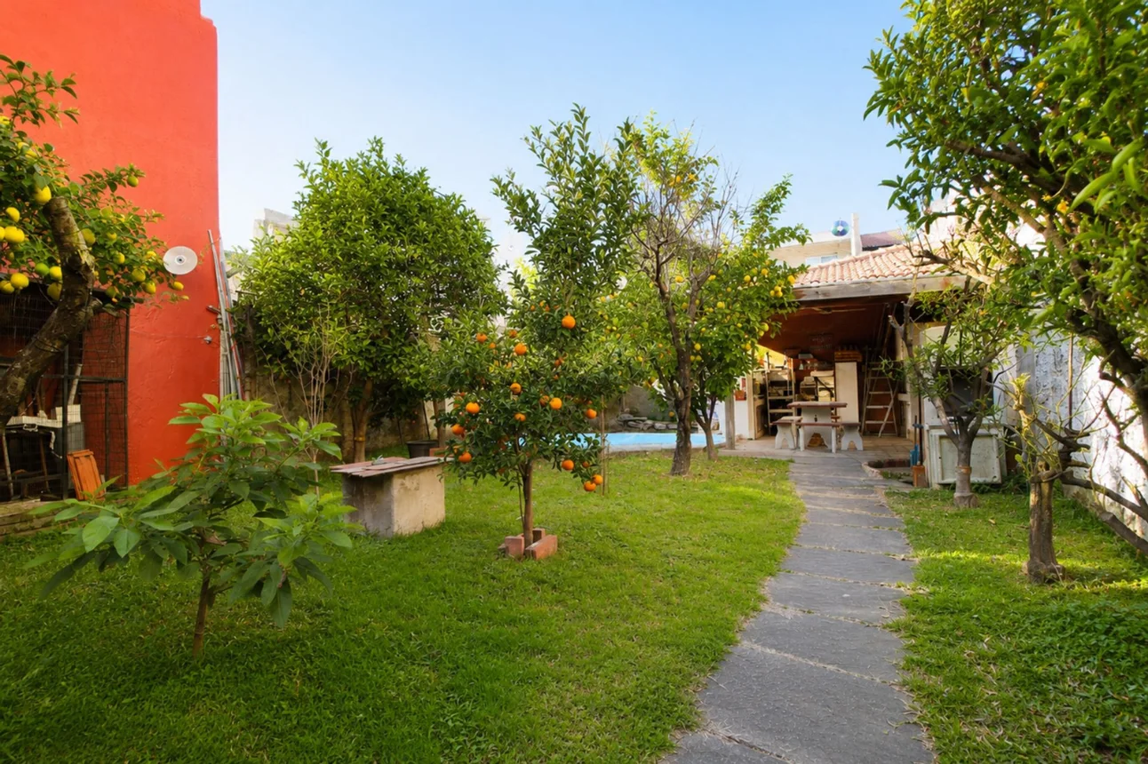 Casa de 4 ambientes en venta en Saavedra, Avenida General Paz 3000