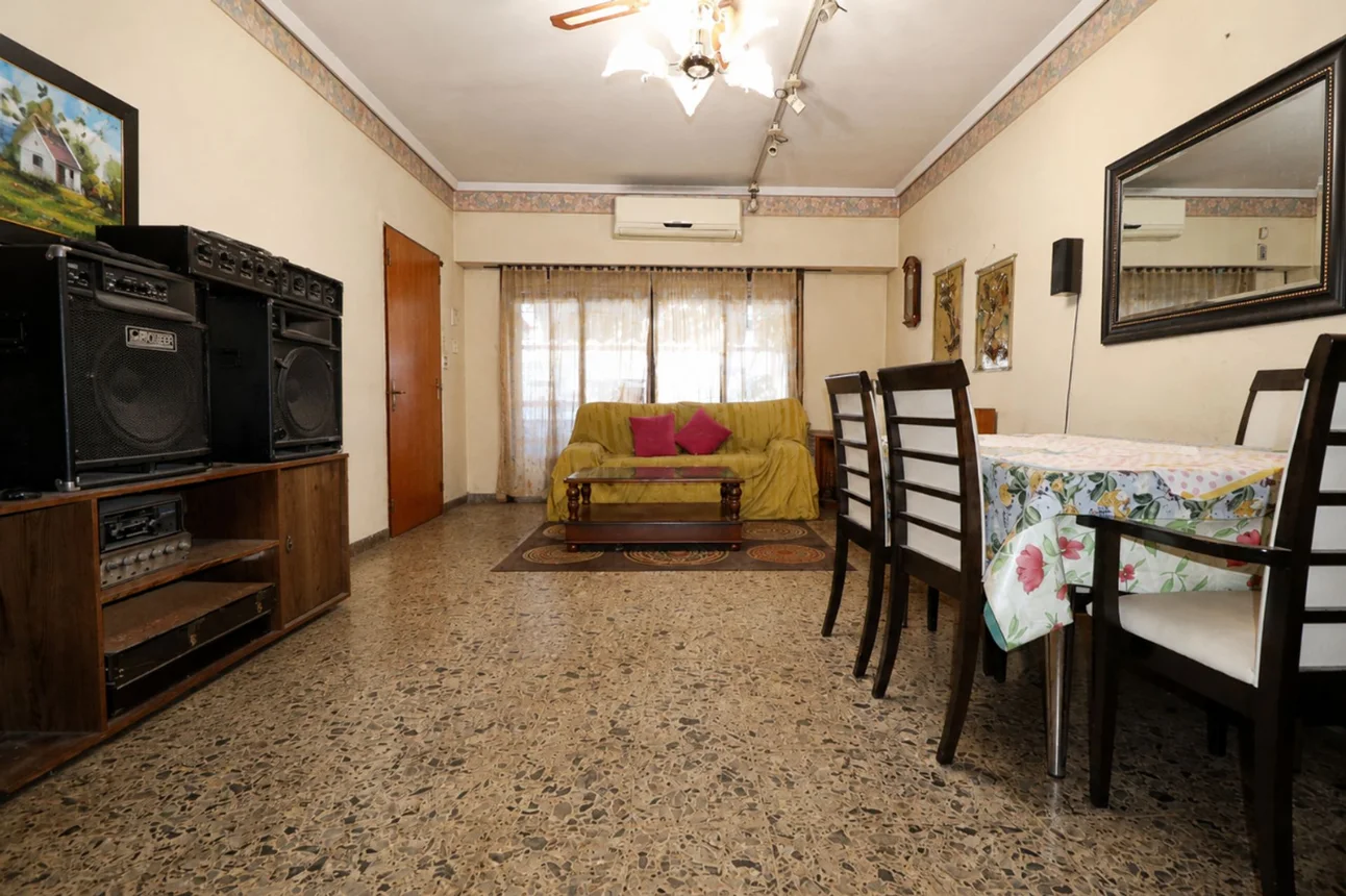 Casa de 4 ambientes en venta en Saavedra, Avenida General Paz 3000, foto 3