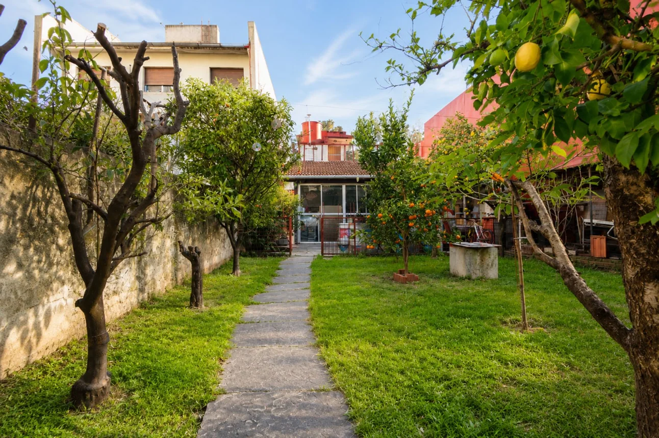 Casa de 4 ambientes en venta en Saavedra, Avenida General Paz 3000, foto 2