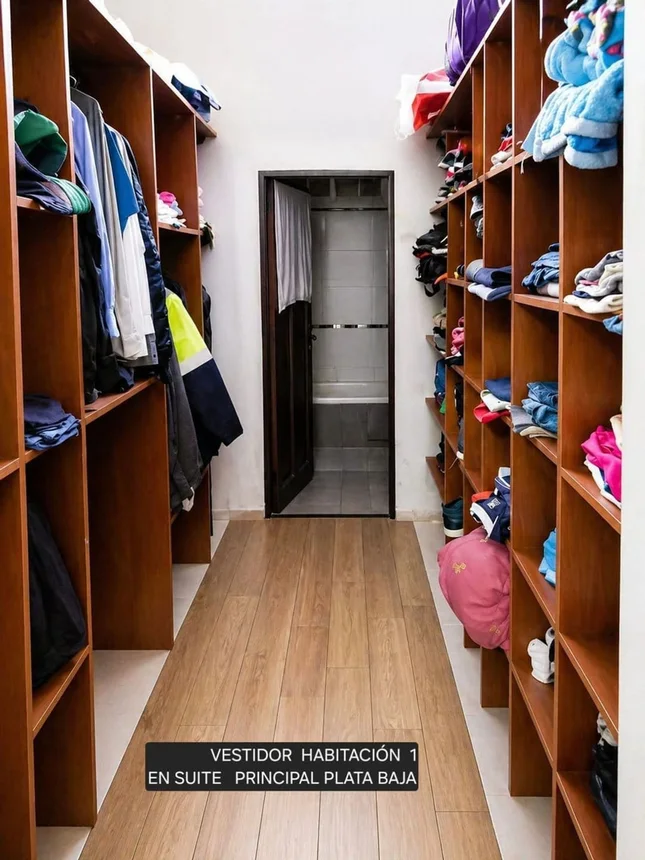 Casa en venta en Banfield, foto 5