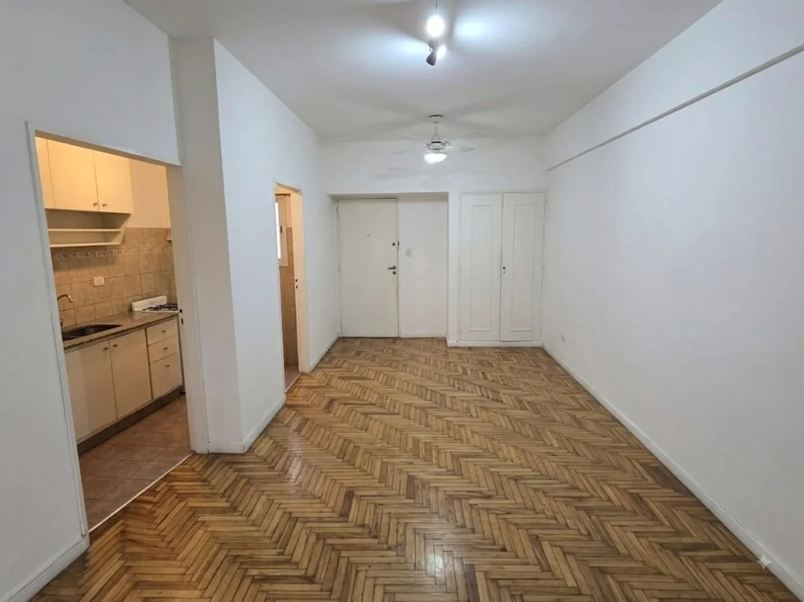 Departamento de 3 ambientes en venta en Banfield, Maipú 100, foto 2