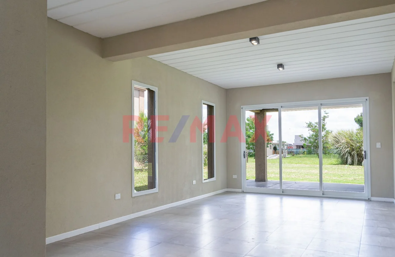 Casa de 5 ambientes en venta en Ezeiza, Ruta Provincial 16 100, foto 5