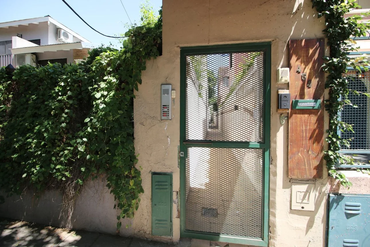 PH de 3 ambientes en venta en Banfield, Vieytes 400
