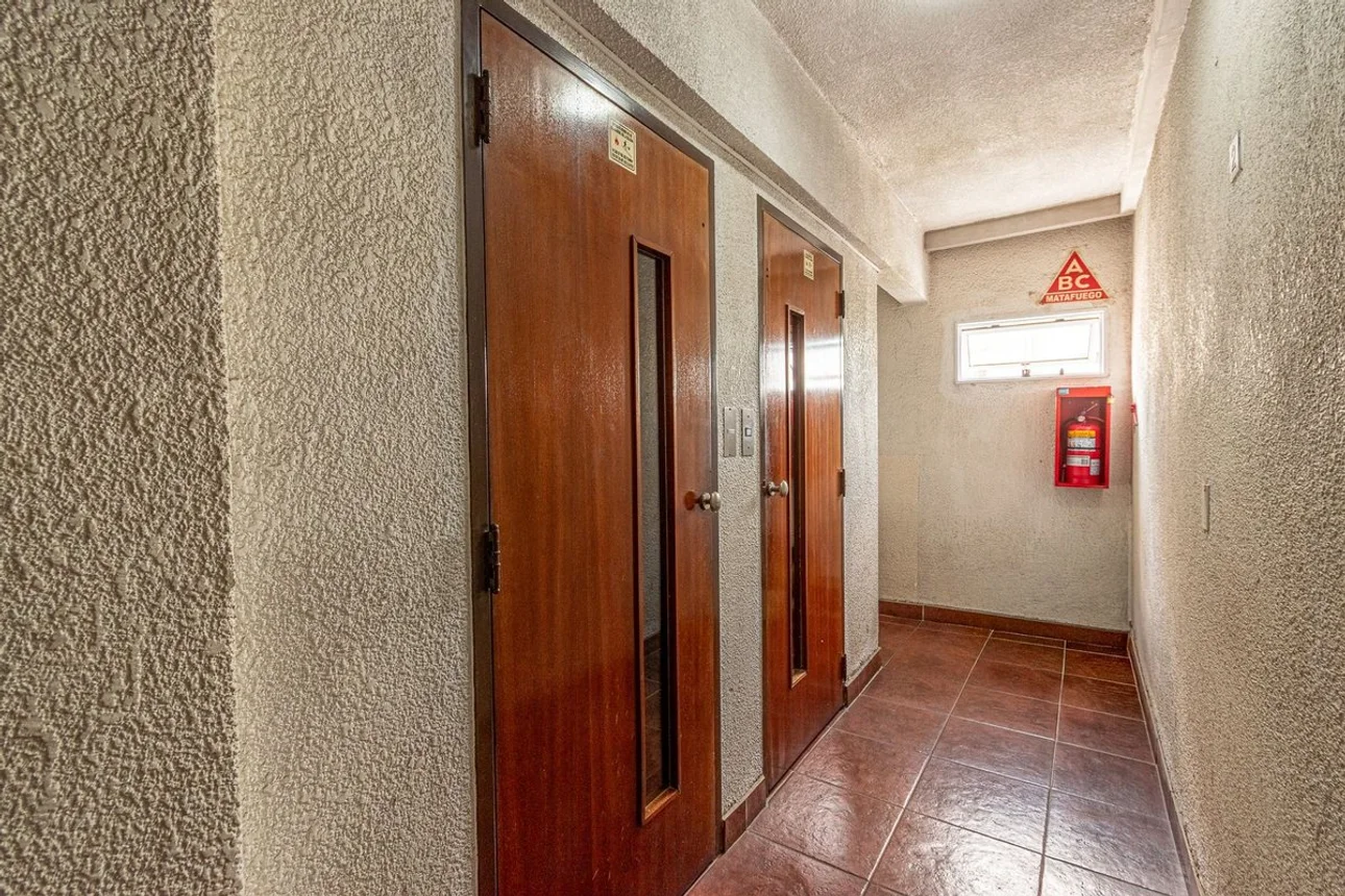 Venta departamento 3 amb belgrano r, con alquiler., foto 2
