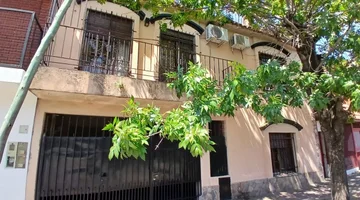 CASA PH 5 AMBIENTES VENTA, BERNAL OESTE GARAGE