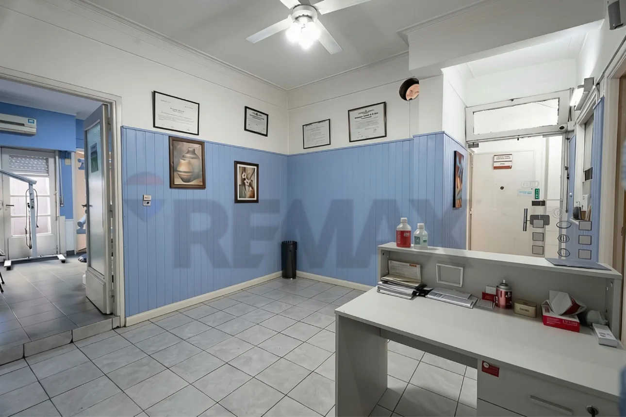 Piso de 7 ambientes en venta en Lanús Oeste, Avenida Hipólito Yrigoyen 4200, foto 4