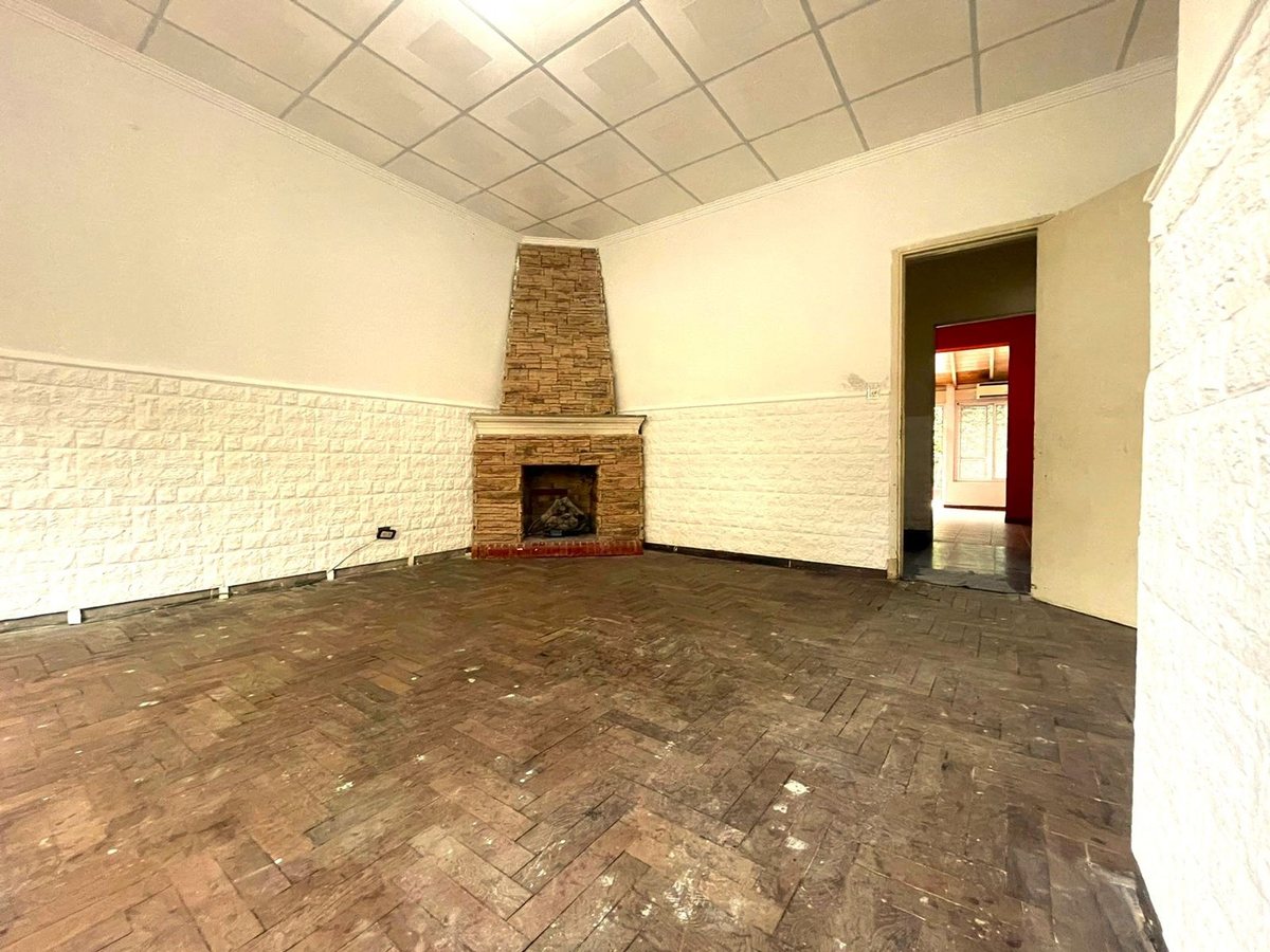 Foto 5 — Venta Casa 3 amb con Patio cochera y parrilla
