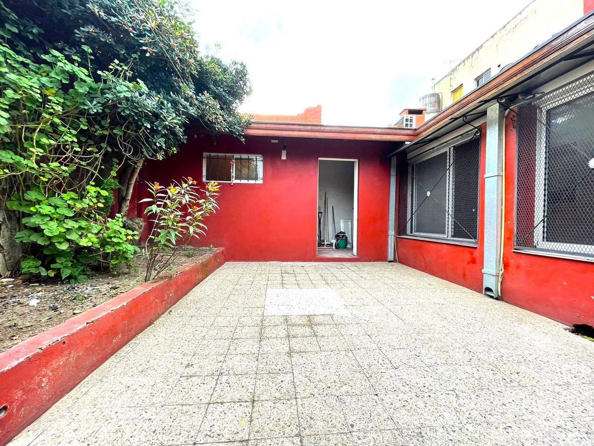 Foto 27 — Venta Casa 3 amb con Patio cochera y parrilla