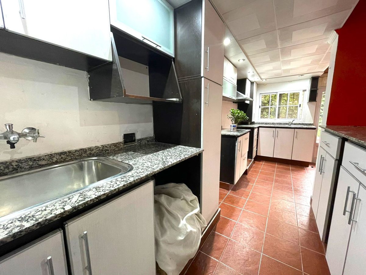 Foto 20 — Venta Casa 3 amb con Patio cochera y parrilla