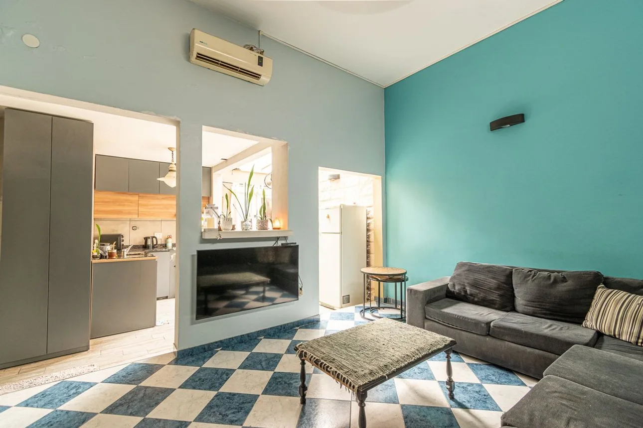 PH de 5 ambientes en venta en Villa Sarmiento, Almirante Eduardo O'connor 300