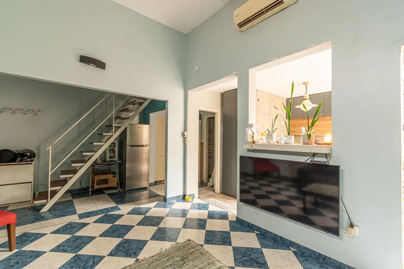 PH de 5 ambientes en venta en Villa Sarmiento, Almirante Eduardo O'connor 300, foto 2