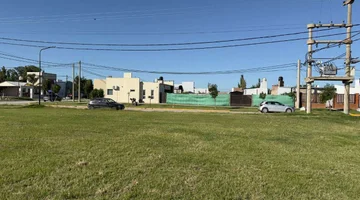 Terreno en Bella Italia, zona urbana consolidada y en desarrollo · foto 2