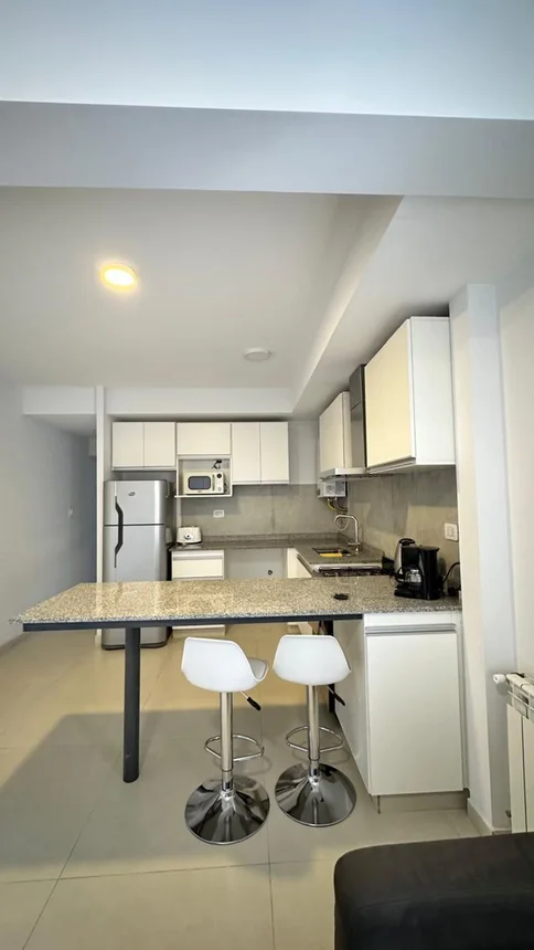 Departamento de 2 ambientes en alquiler en Godoy Cruz, Tucumán 400, foto 3