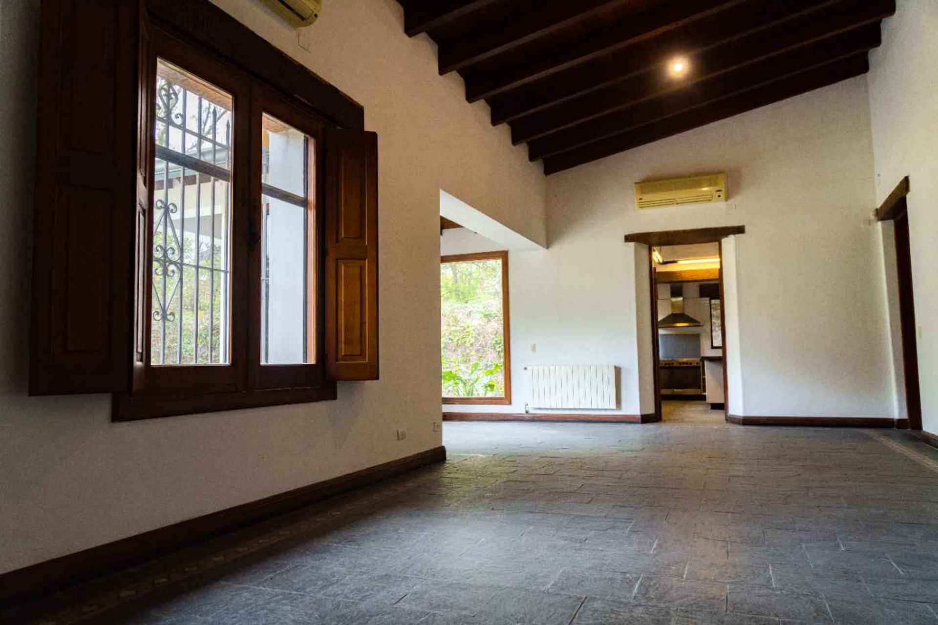 VENTA CASA C/PILETA SAN LUIS APTO CREDITO - foto 3