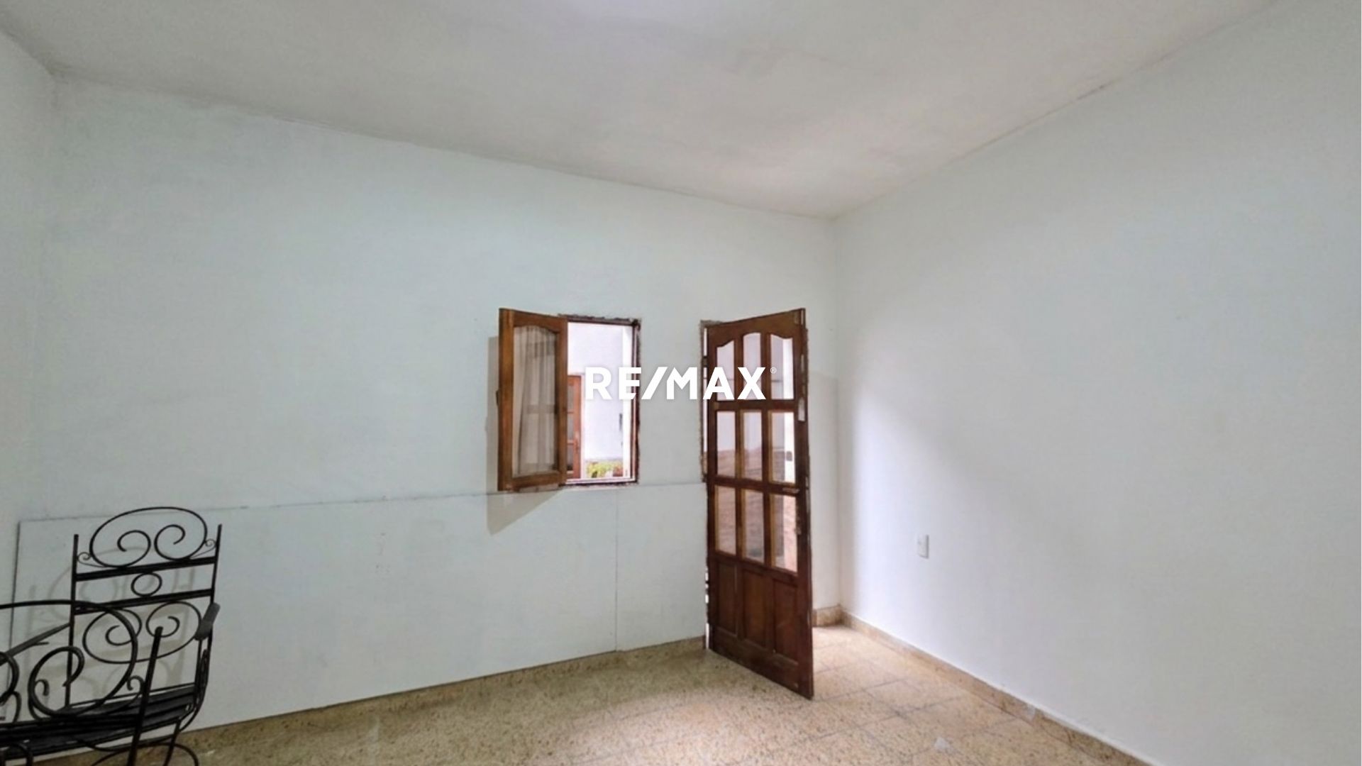 CASA VENTA MACROCENTRO ZONA SHOPPING PORTAL 6 DORM - foto 4
