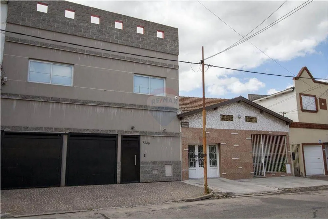 Casa en venta en Sarandí, foto 2