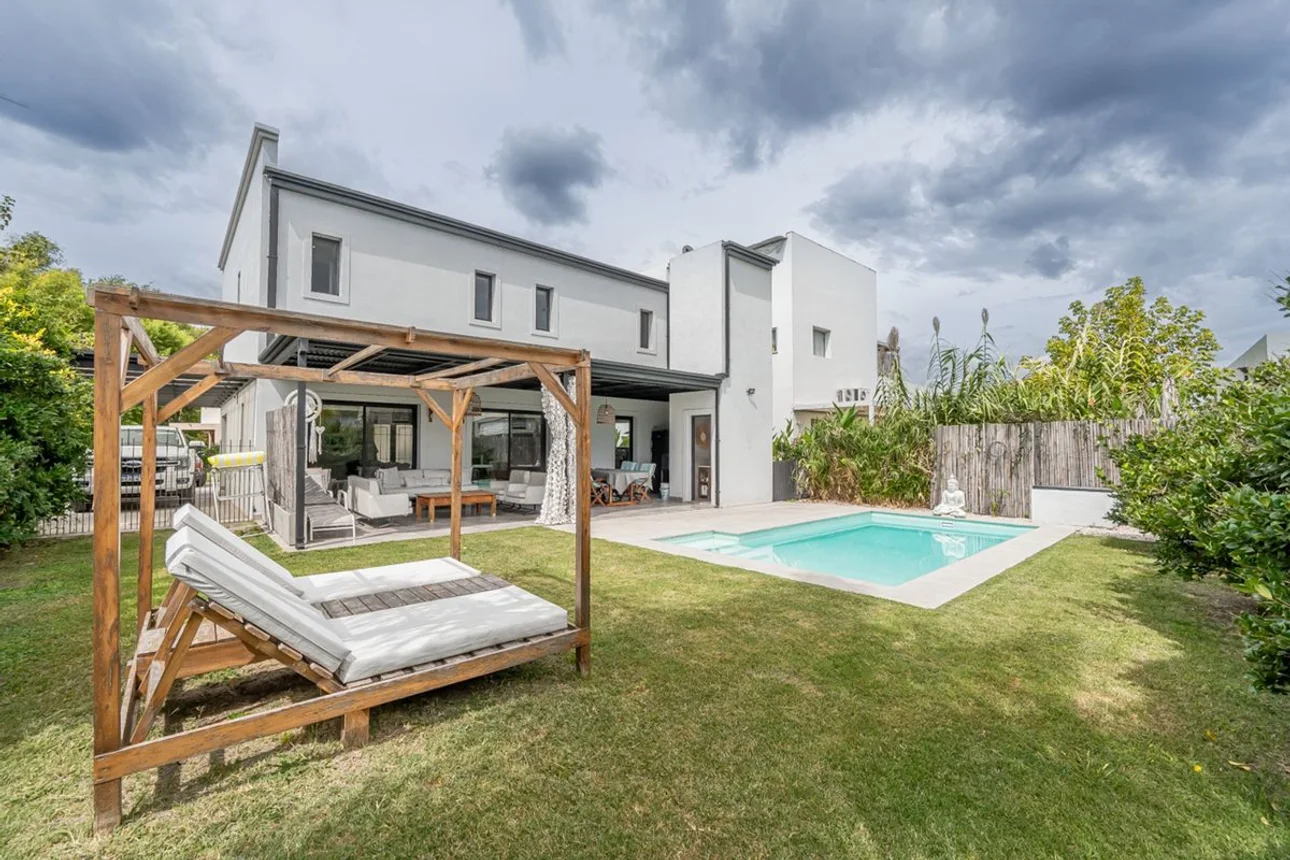 Casa en venta en Pilar, foto 5