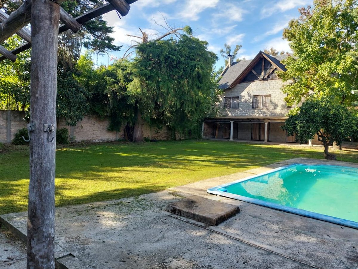 Foto 34 — Venta de casa con terreno de 1100m2 en Del Viso