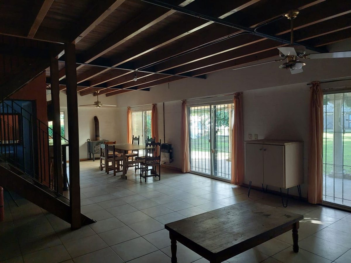 Foto 30 — Venta de casa con terreno de 1100m2 en Del Viso